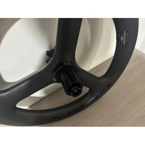 ODIN 16" 349 碳纖輪組